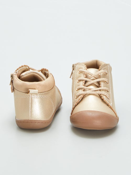 Zapatos primeros pasos dorados - Kiabi