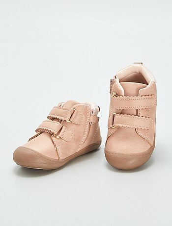 Zapatos primeros pasos