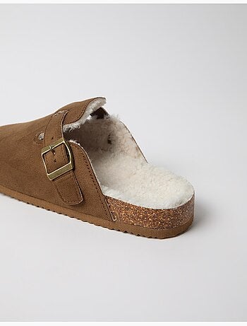 Zuecos con hebilla, mo fashion