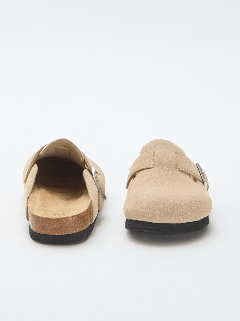 Zuecos de antelina con una hebilla Beige - Kiabi