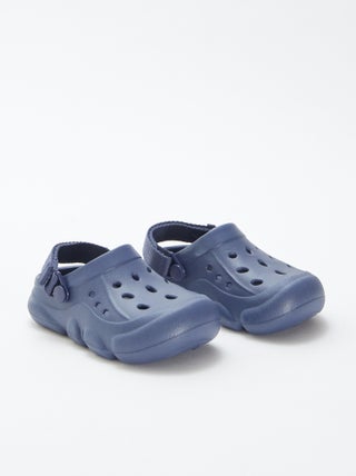 Zuecos de plástico moldeado con velcro